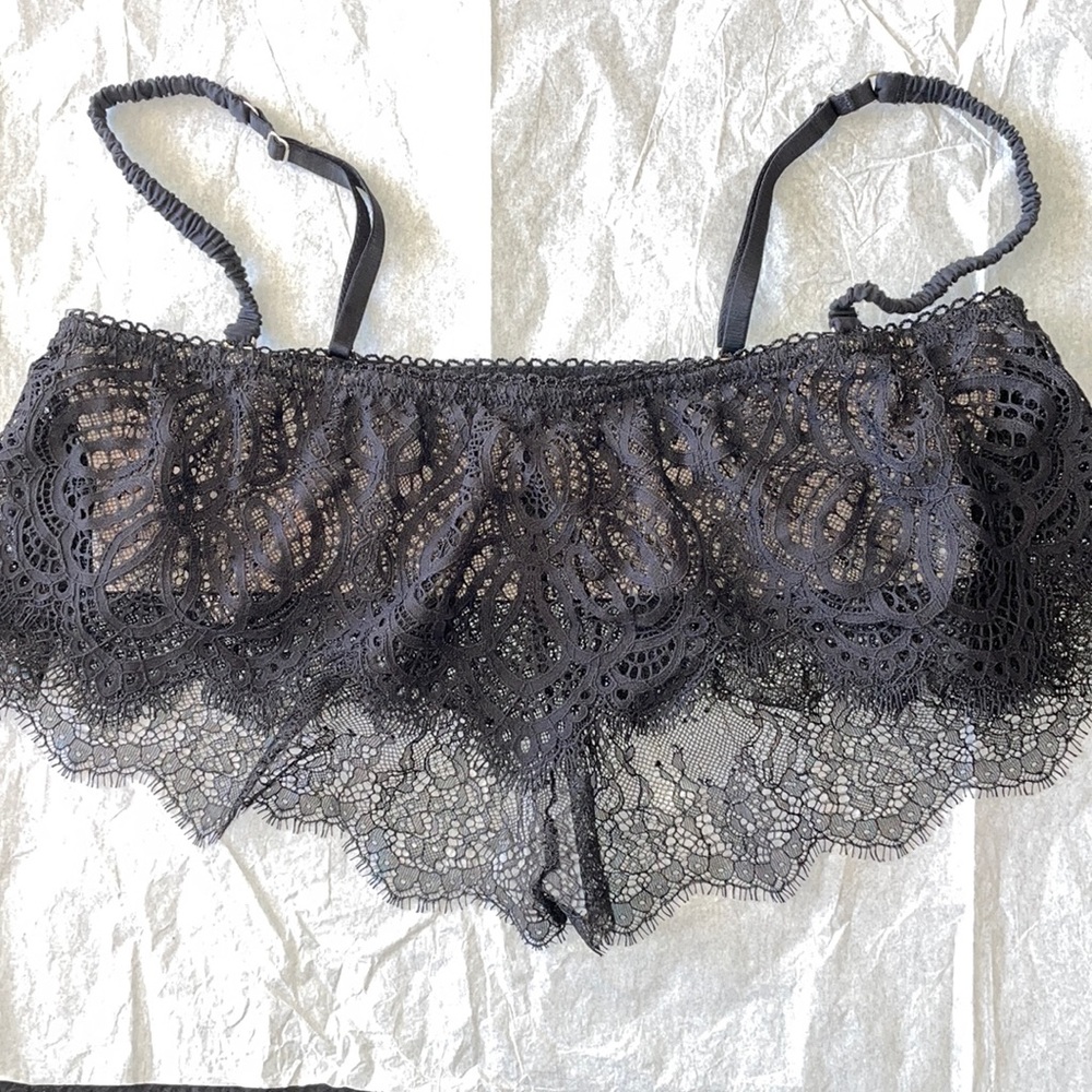 Dream Angels Victoria’s Secret bralette medium